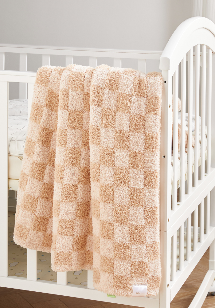 Checkered Receiving Buttery Blanket