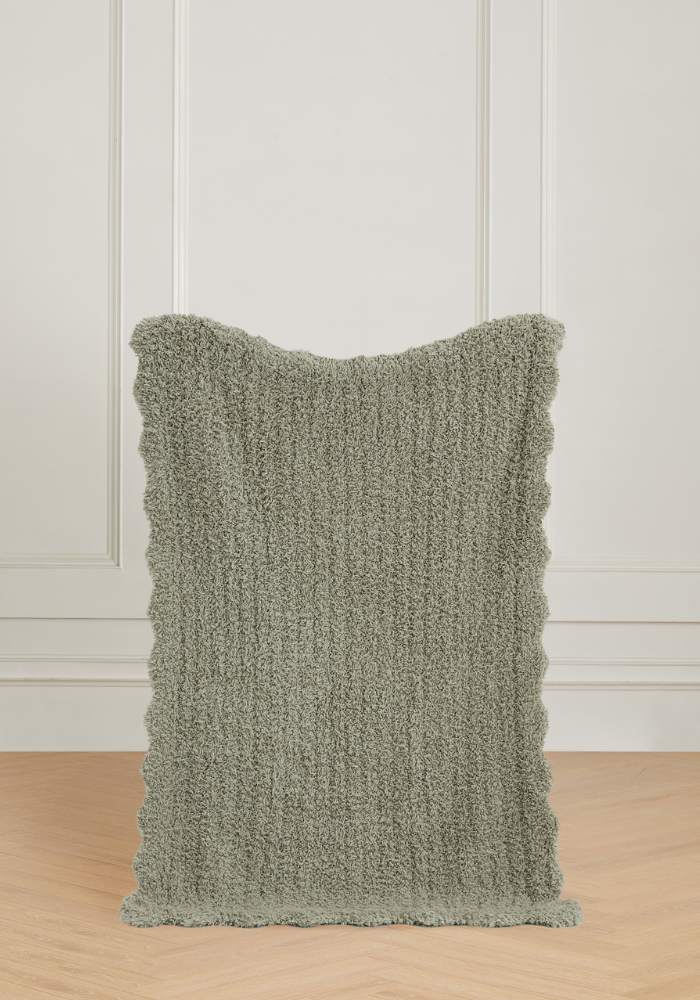 Sweet Scallop Buttery Blanket- Stroller