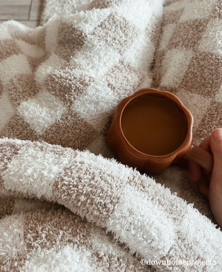 Checkered Buttery Blanket- Summer Weight