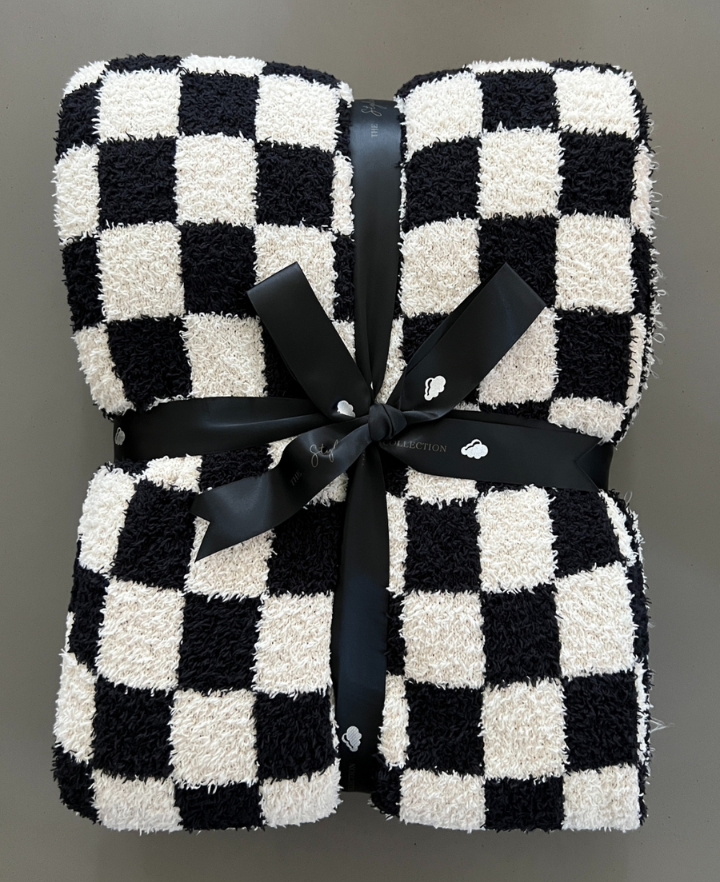 Checkered Buttery Blanket- Summer Weight