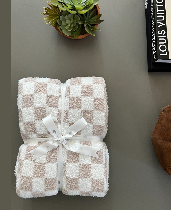 Checkered Buttery Blanket- Summer Weight
