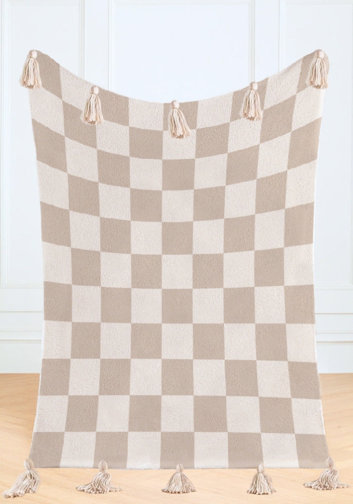 ◻️ Windsor Check │ PRE-ORDER • 9.09