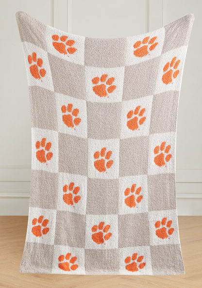 College Buttery Blanket- Neutral