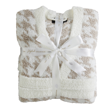 Houndstooth Buttery Robe
