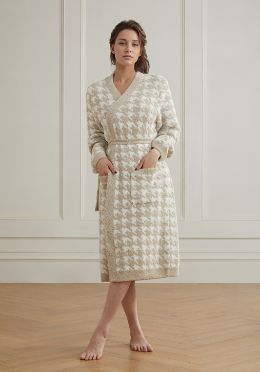 Houndstooth Buttery Robe