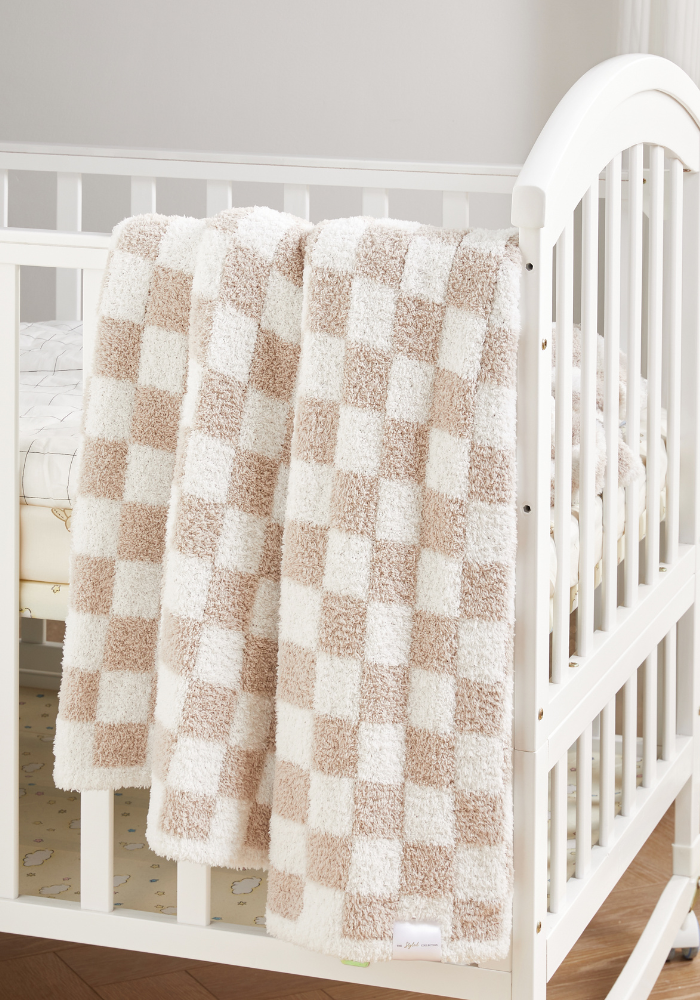 Checkered Receiving Buttery Blanket