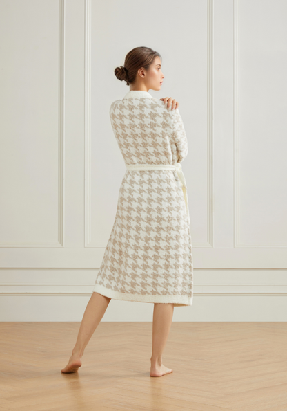 Houndstooth Buttery Robe