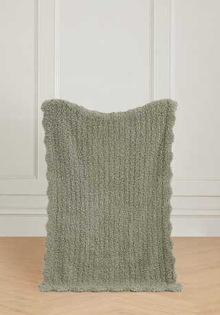 Sweet Scallop Buttery Blanket- Stroller