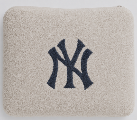 ⚾ MLB® CozyZips™ | DreamButtery™ Travel Blanket