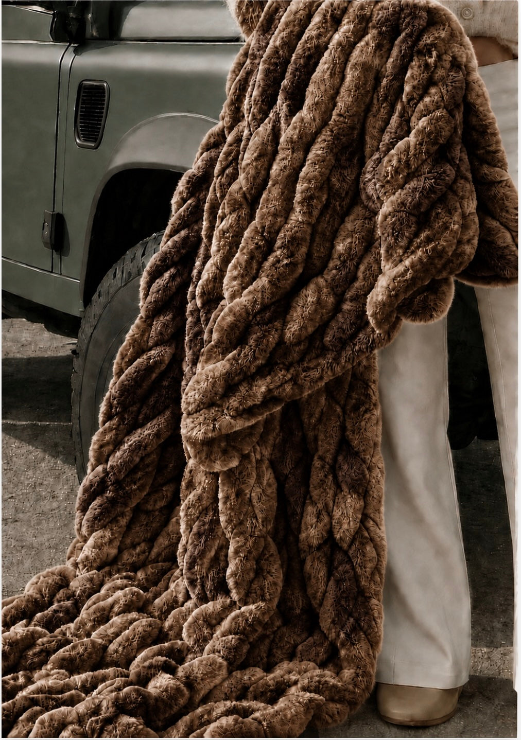 ✨ DreamLavish™ Luxe Faux Fur Throw | PRE-ORDER • 11.14