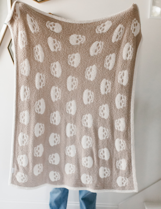 TSC X Tia Booth : Skulls Buttery Blanket