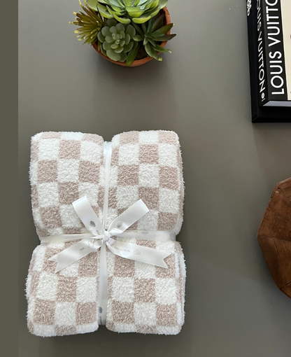 Checkered Buttery Blanket- Summer Weight