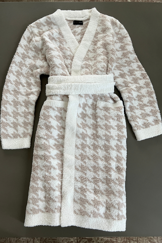 Houndstooth Buttery Robe
