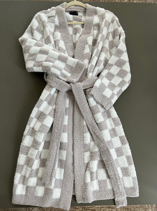 Checkered Buttery Robe- Pre Order 4-30 – The Styled Collection