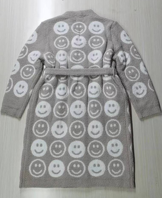 Two-Tone Smiley Buttery Robe