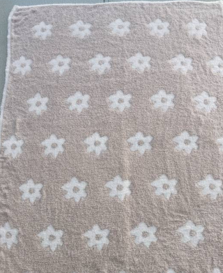 Daisies Buttery Blanket