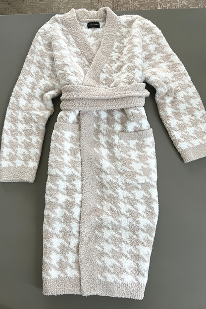 Houndstooth Buttery Robe